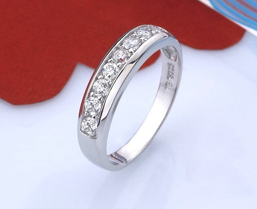 60 off Ladies White Gold Plated Engagement  Women s 
